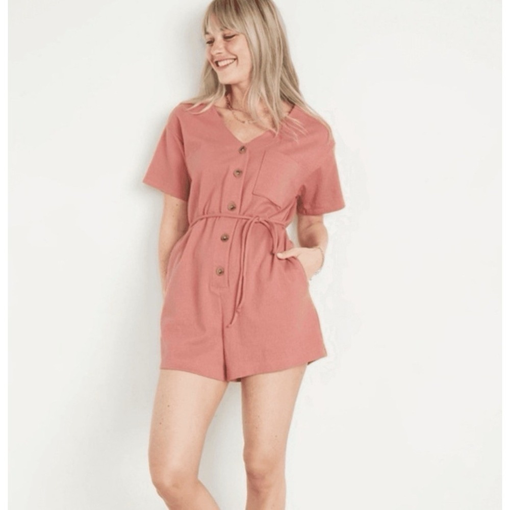 Old‎ Navy Coral Romper Womens Small Button Front Tie Waist Casual Summer Outfit